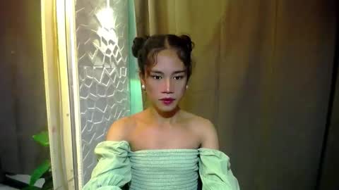 Snapshot of trexietemptress chatting on 04/14/26, 07:14 Trexie online show from 04/14/26, 07:14