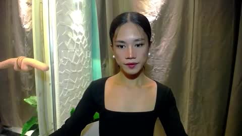 Snapshot of trexietemptress chatting on 04/16/26, 08:04 Trexie online show from 04/16/26, 08:04