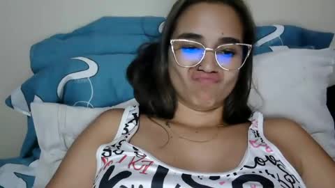 Snapshot of triana_bell chatting on 06/22/26, 03:25 triana_bell online show from 06/22/26, 03:25