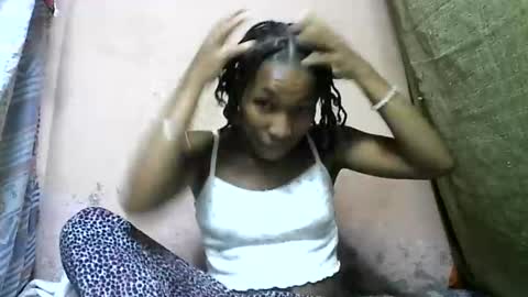 tricia9794 online show from 04/13/26, 02:55