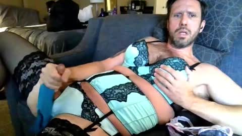 triciawu22 online show from 01/03/25, 04:06