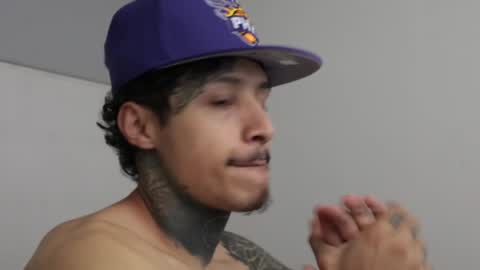 - trieone online show from 01/09/25, 04:41