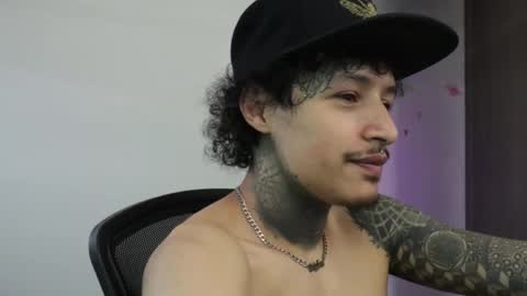 - trieone online show from 12/18/25, 04:02