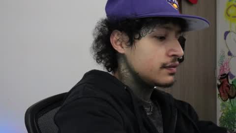 - trieone online show from 02/11/26, 02:11