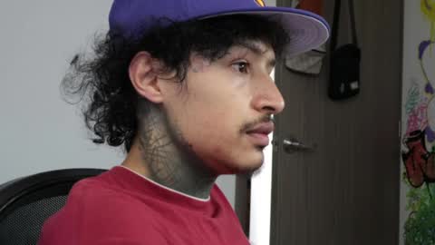 - trieone online show from 04/03/26, 11:30