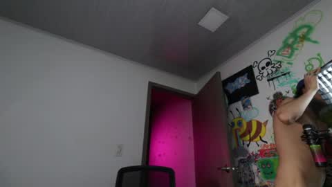 - trieone online show from 05/07/26, 02:39
