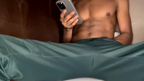 WapBopper online show from 09/18/25, 09:44