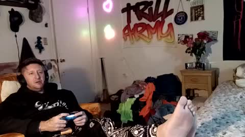 trillnonymau5 online show from 12/08/24, 10:14