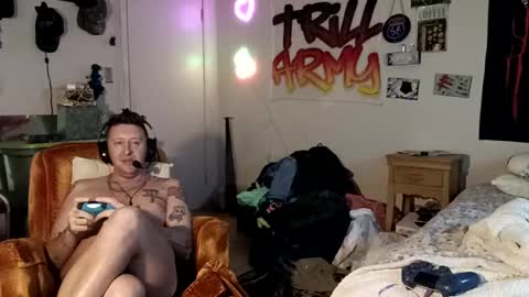 trillnonymau5 online show from 12/17/24, 05:29