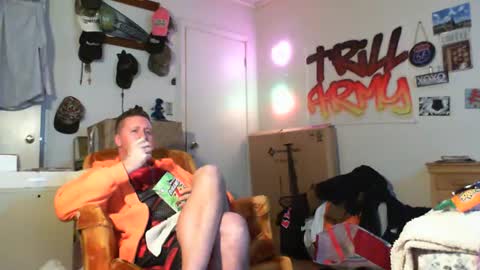 trillnonymau5 online show from 01/21/25, 06:22