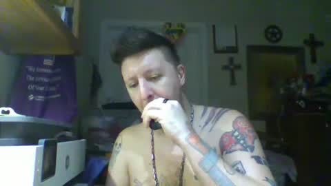 trillnonymau5 online show from 02/25/25, 07:31