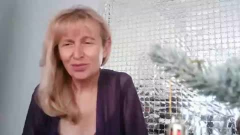 TrinaAdair online show from 12/20/25, 11:50