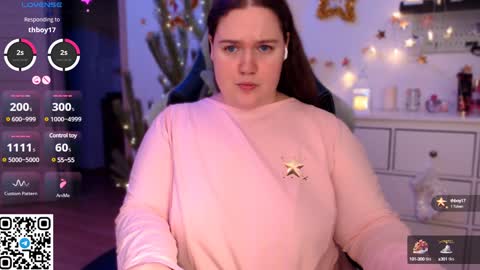 Snapshot of trinititi chatting on 12/14/24, 06:20 Tina online show from 12/14/24, 06:20