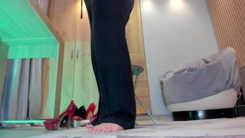 Triny online show from 07/21/26, 06:54