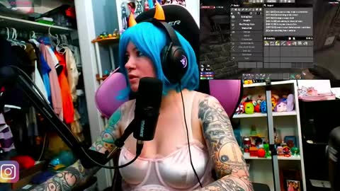 Trin Kat pet online show from 04/14/26, 05:30