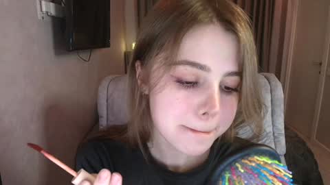 Snapshot of tripleprinces chatting on 12/01/24, 06:19 tripleprinces online show from 12/01/24, 06:19