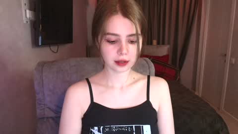 Snapshot of tripleprinces chatting on 01/10/25, 05:13 tripleprinces online show from 01/10/25, 05:13