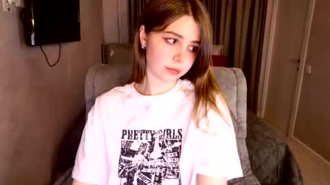 tripleprinces online show from 01/14/26, 05:40