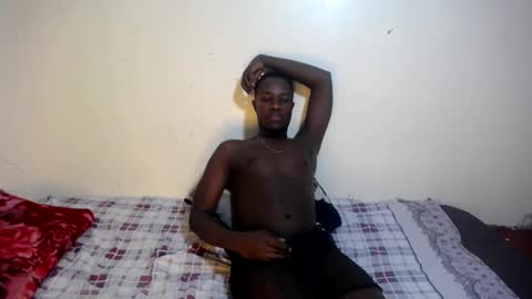 Trisboo5 online show from 02/10/25, 08:21