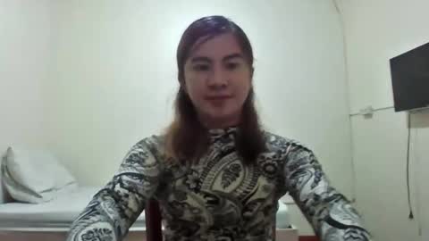 Snapshot of trishahotfucker26 chatting on 11/17/25, 05:02 trishahotfucker26 online show from 11/17/25, 05:02