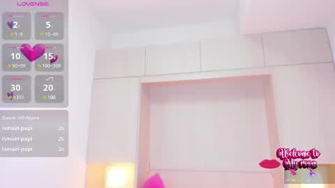 Snapshot of trishamoon chatting on 12/27/24, 09:39 TRISHA online show from 12/27/24, 09:39