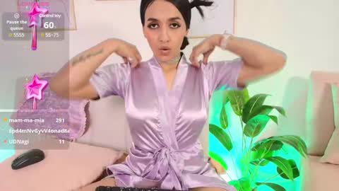 Trissha online show from 01/14/25, 03:15