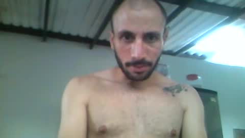 Snapshot of tristan_drumm chatting on 02/01/25, 10:23 tristan online show from 02/01/25, 10:23