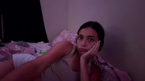 Snapshot of tristianmarie chatting on 07/17/26, 02:51 tristianmarie online show from 07/17/26, 02:51