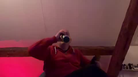 Triton online show from 02/22/25, 02:28