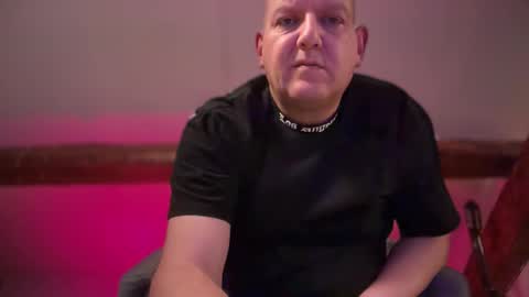 Triton online show from 10/07/25, 08:39