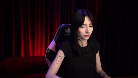 Snapshot of trix_void chatting on 10/07/25, 07:49 trix_void online show from 10/07/25, 07:49