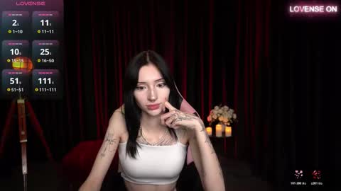 Snapshot of trix_void chatting on 10/17/25, 09:01 trix_void online show from 10/17/25, 09:01