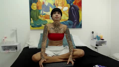 trixiandsuki online show from 09/20/25, 08:10