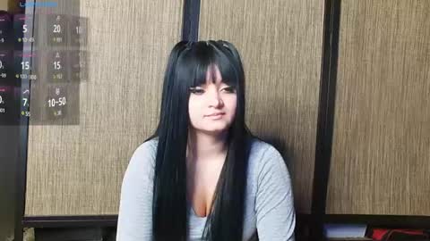 trixiedoescamcam online show from 12/23/24, 10:12