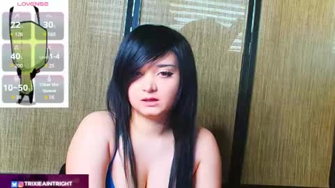 Snapshot of trixiedoescamcam chatting on 09/25/25, 04:21 trixiedoescamcam online show from 09/25/25, 04:21