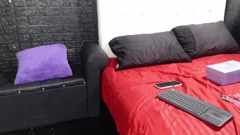 Snapshot of trixxiee_ chatting on 09/25/25, 10:41 trixxiee_ online show from 09/25/25, 10:41