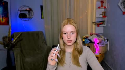 Trixy online show from 03/13/26, 01:18