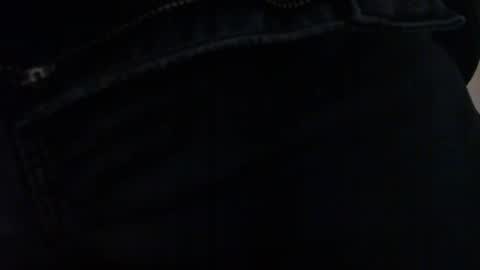 Snapshot of trobelle chatting on 12/09/24, 01:24 trobelle online show from 12/09/24, 01:24