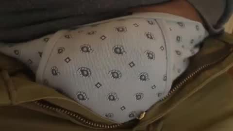 Snapshot of trobelle chatting on 09/11/25, 10:15 trobelle online show from 09/11/25, 10:15