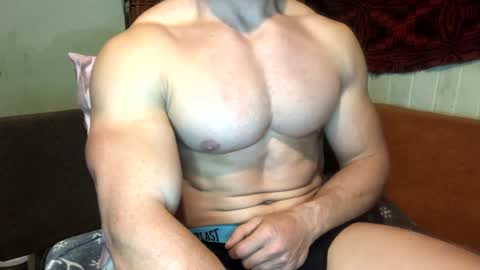 Troncq online show from 03/08/25, 03:35