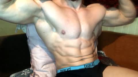 Troncq online show from 03/09/25, 08:07