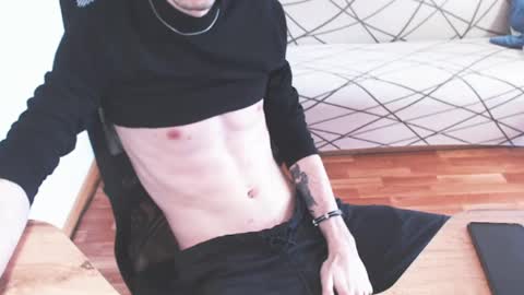 I POST MY FUCKING VIDEOS AND PICS    online show from 04/11/26, 10:08