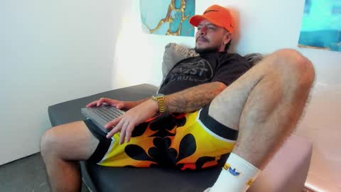 Troy online show from 03/28/26, 01:16