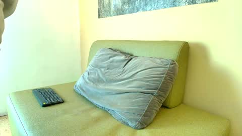 Troy online show from 04/06/26, 07:59