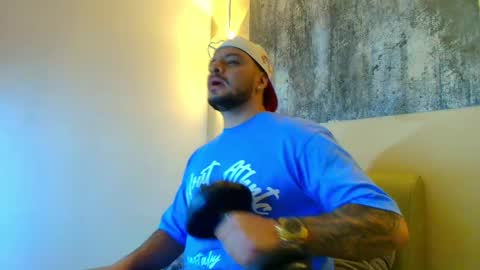 Troy online show from 04/09/26, 02:11