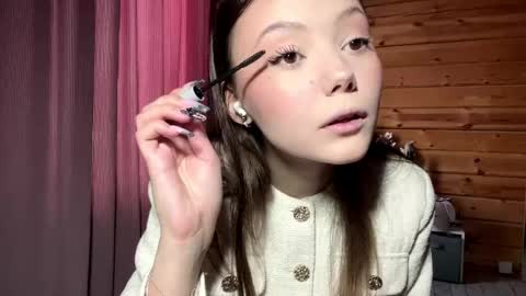 Snapshot of troybradshaw chatting on 03/19/26, 07:56 Len online show from 03/19/26, 07:56