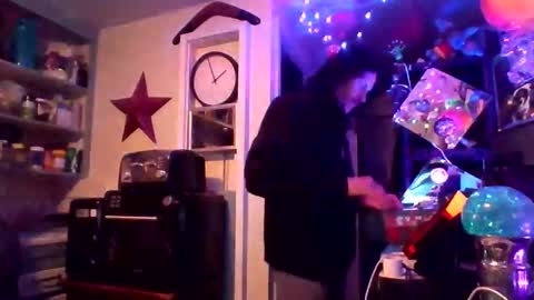 troystack41 online show from 12/14/25, 10:14