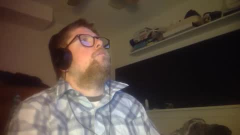 HandicappedLaugher online show from 11/10/25, 04:33