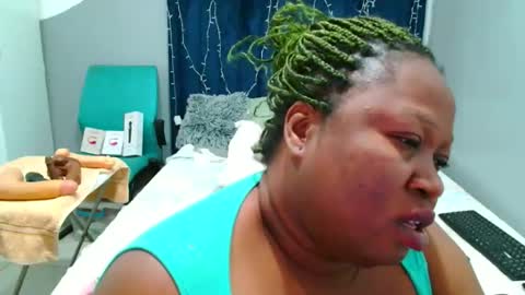 TrueBella30 online show from 11/30/25, 03:05