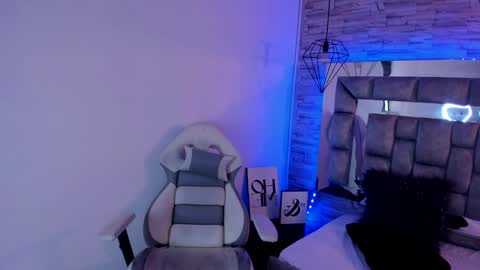   online show from 12/17/24, 11:49